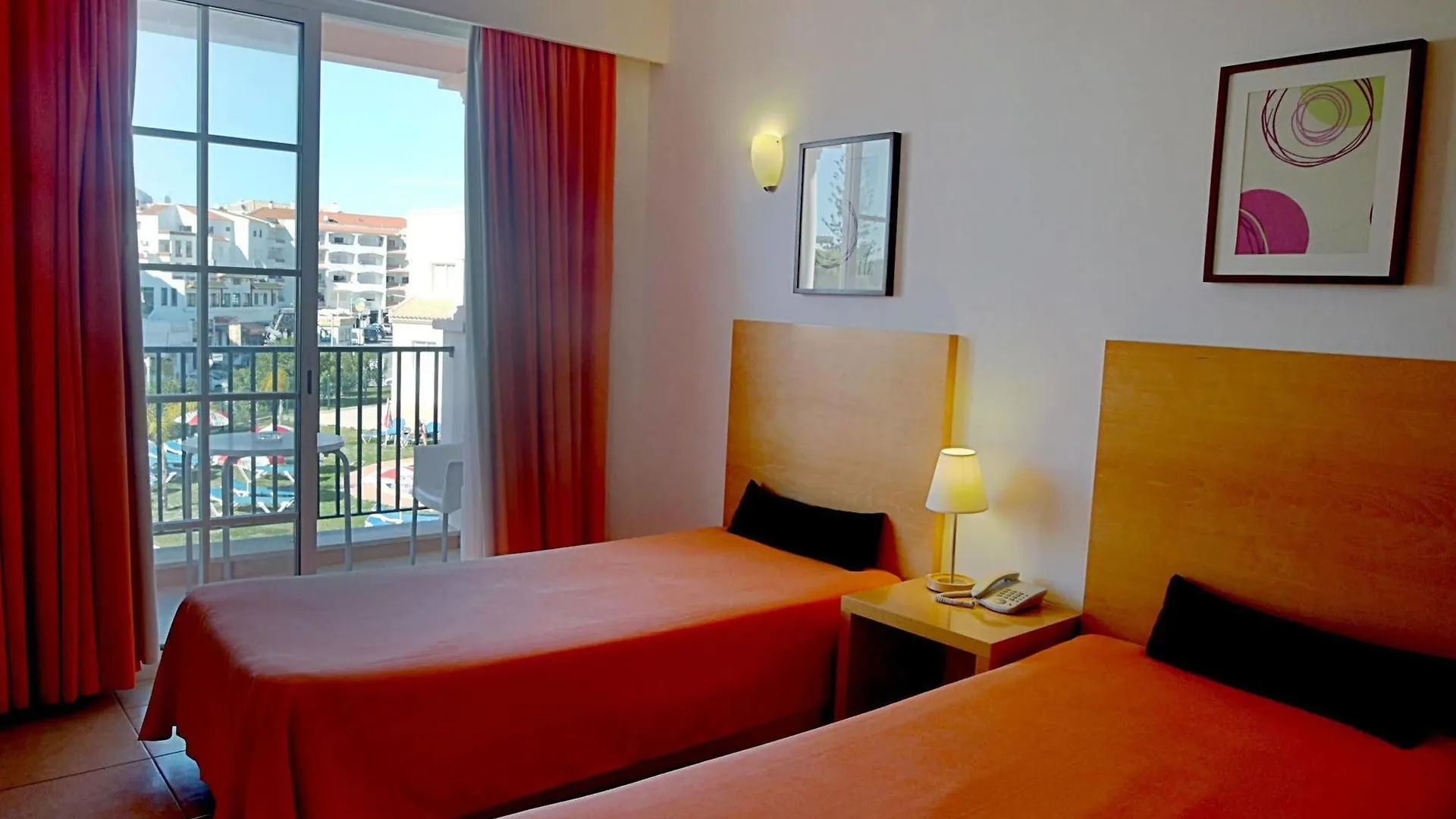 Aquamar Albufeira Aparthotel