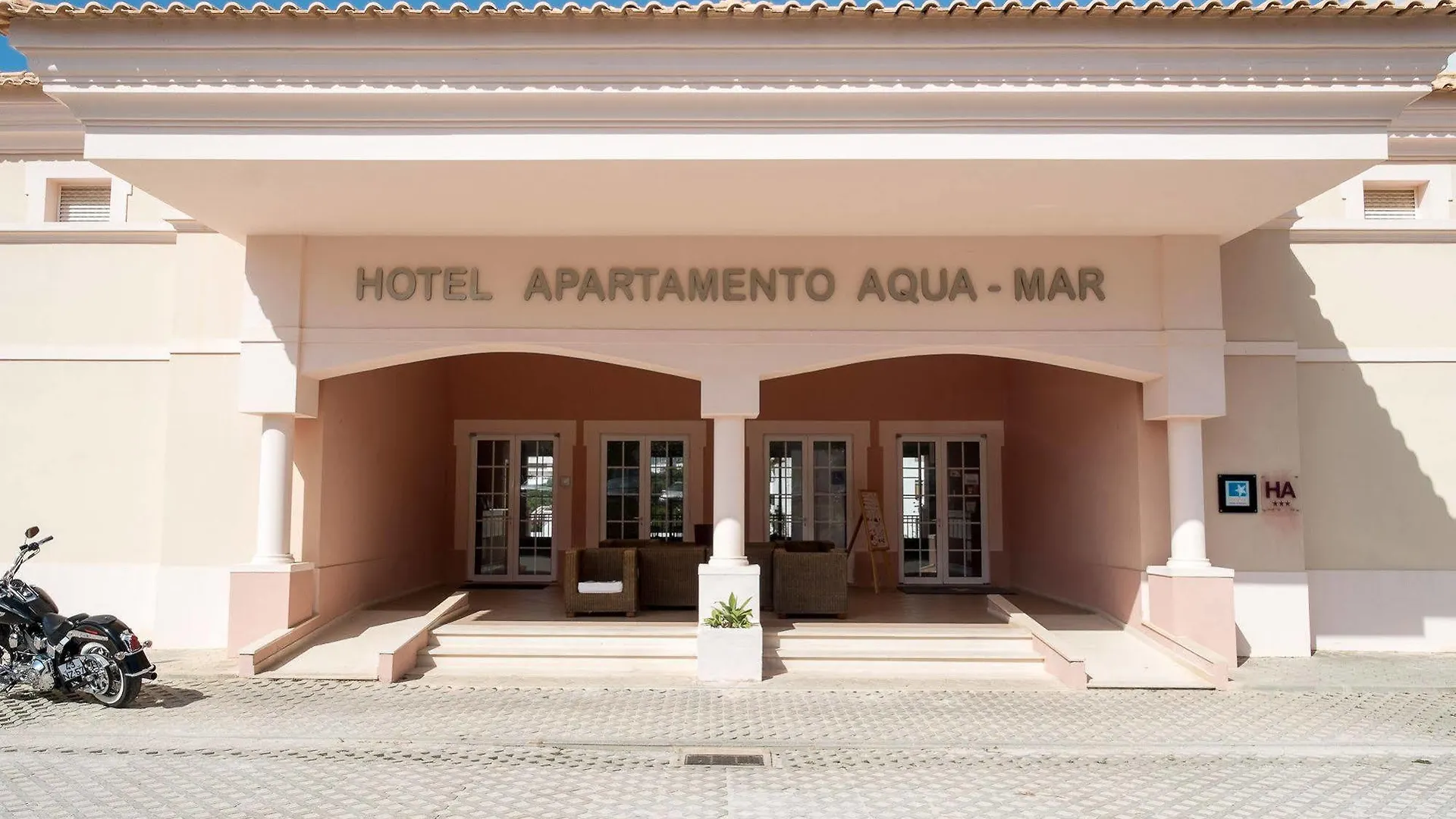 Aquamar Albufeira Aparthotel