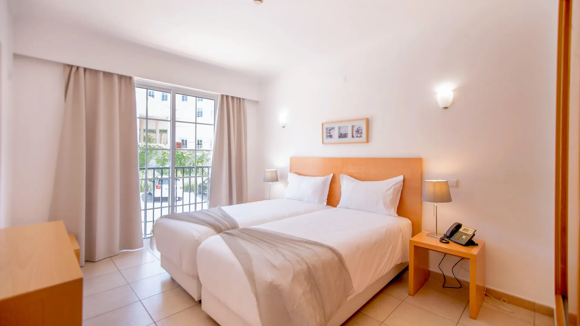 Aquamar Albufeira Aparthotel 3*,