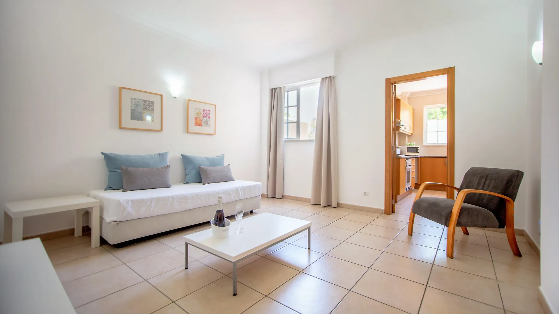 Aquamar Albufeira Aparthotel